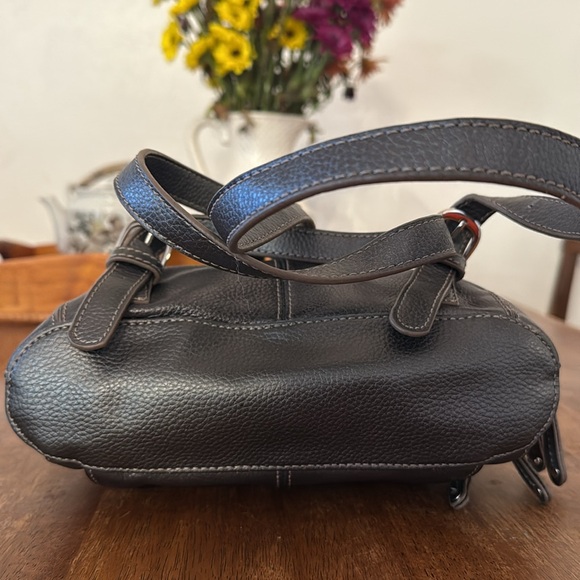 TIGANANELLO small women’s/girls backpack with minimal defaults - Picture 6 of 8